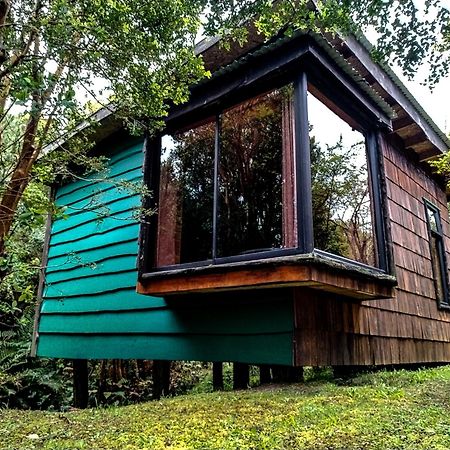Hostal & Cabanas Luna Del Sur Cucao Eksteriør billede