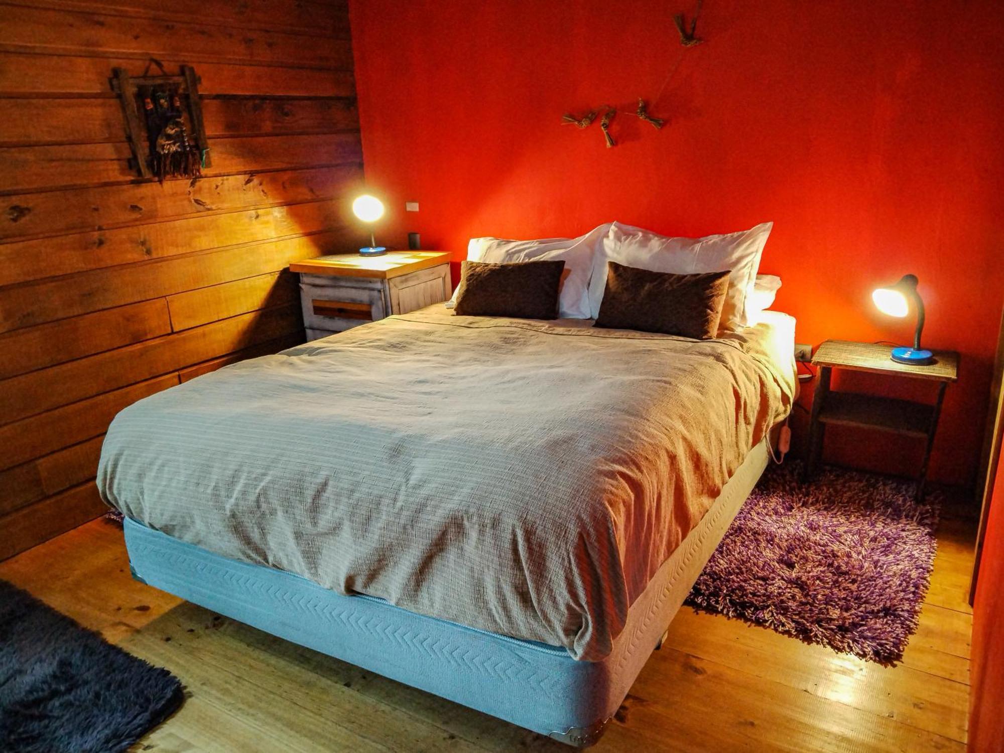 Hostal & Cabanas Luna Del Sur Cucao Eksteriør billede