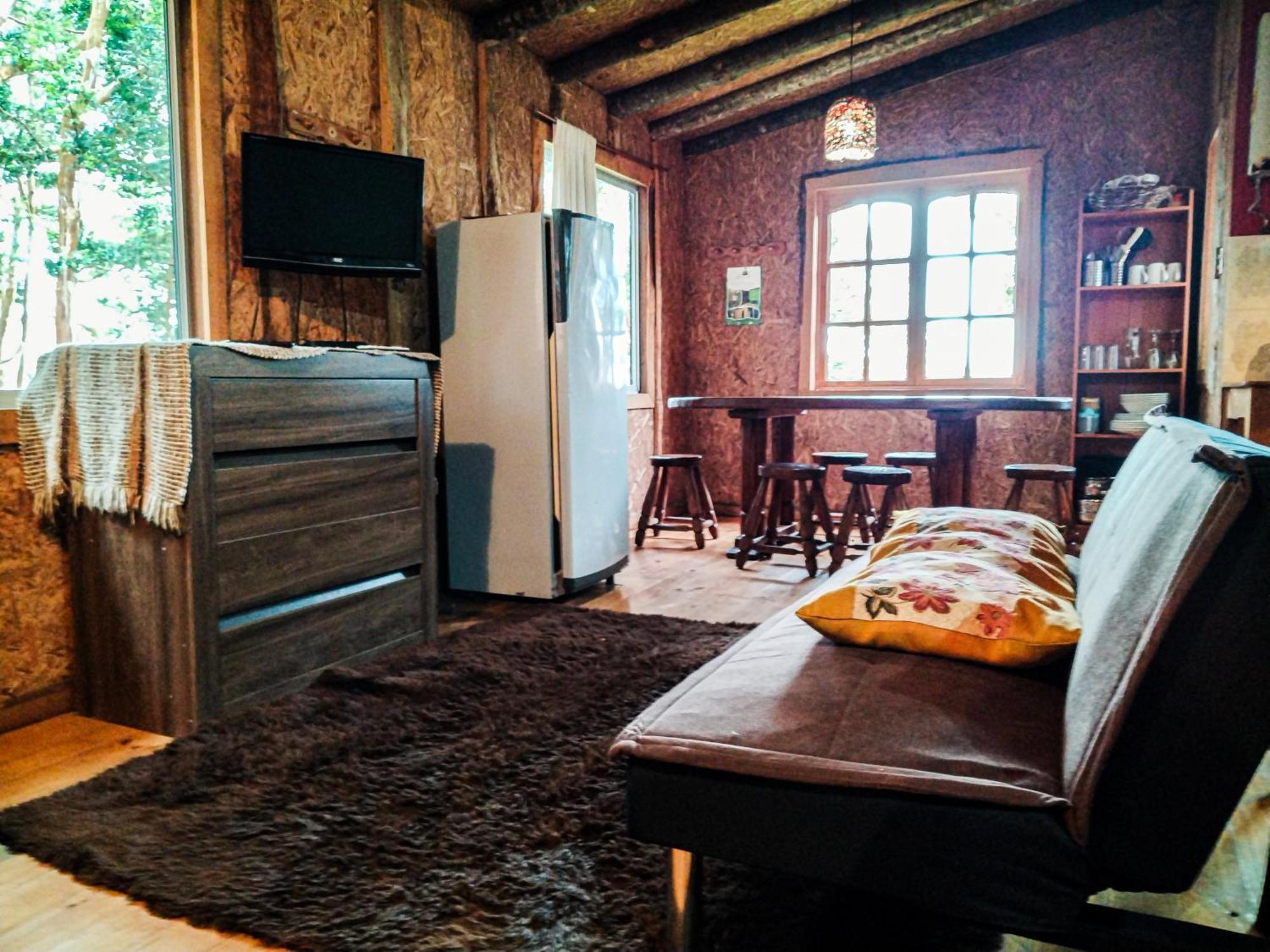 Hostal & Cabanas Luna Del Sur Cucao Eksteriør billede